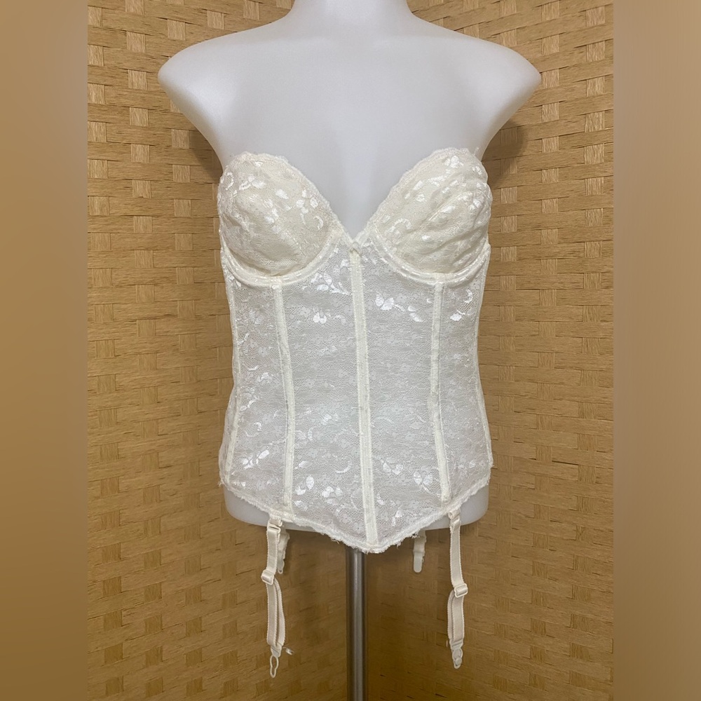 Carnival Brand Corset lace vintage 36B